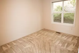 167 Peach St, Klamath Falls, OR 97601 - Photo 36