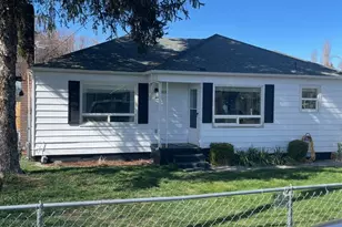 3919 Bristol Ave, Klamath Falls, OR 97603 - Photo 4
