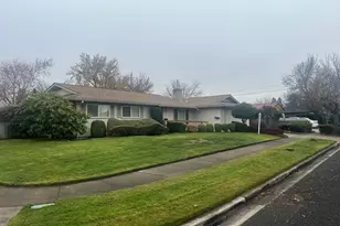 2284 Jubilant Ave, Medford, OR 97504 - Photo 28