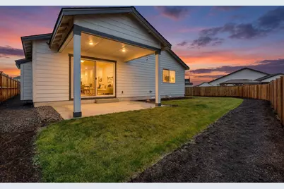 1062 NW Walnut Avenue, Redmond, OR 97756 - Photo 22