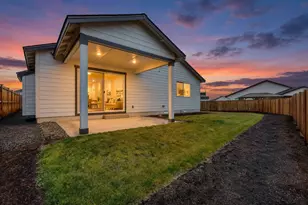 1062 NW Walnut Ave, Redmond, OR 97756 - Photo 22