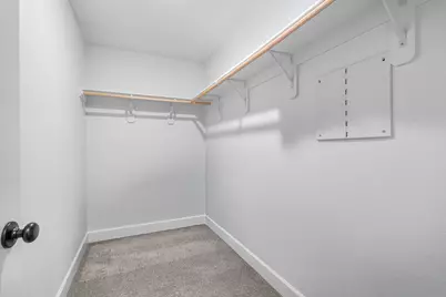 1062 NW Walnut Avenue, Redmond, OR 97756 - Photo 14