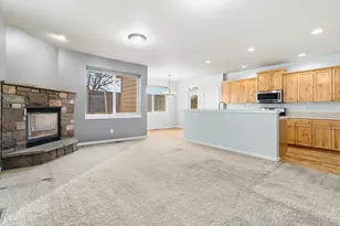 660 NW Greenwood Loop, Redmond, OR 97756 - Photo 12