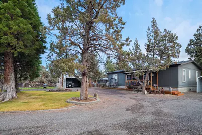4572 NW 49th Lane NW, Redmond, OR 97756 - Photo 2