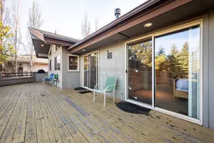 58010 Mulligan Ln, Sunriver, OR 97707 - Photo 38