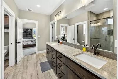 3691 Camina Drive, Medford, OR 97504 - Photo 38