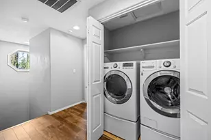 3036 Gary Dr, Medford, OR 97504 - Photo 22