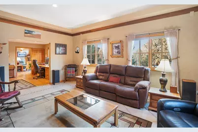 64742 Sylvan Loop, Bend, OR 97701 - Photo 12