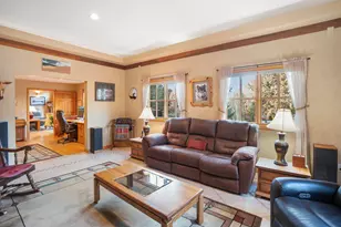 64742 Sylvan Loop, Bend, OR 97701 - Photo 12