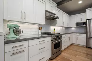 20382 Penhollow Ln, Bend, OR 97702 - Photo 14