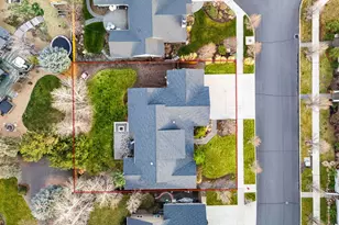 20382 Penhollow Ln, Bend, OR 97702 - Photo 36