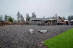 1027 Chevney Way, Shady Cove, OR 97539 - Photo 22