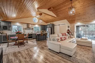 1027 Chevney Way, Shady Cove, OR 97539 - Photo 4