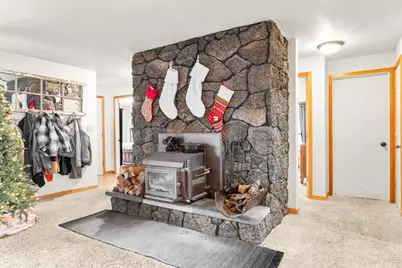 533 NW 7th Street, Redmond, OR 97756 - Photo 10