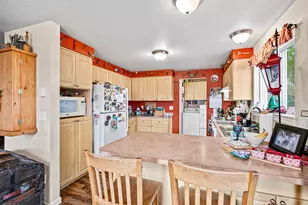 1250 Diamond St, Medford, OR 97501 - Photo 8