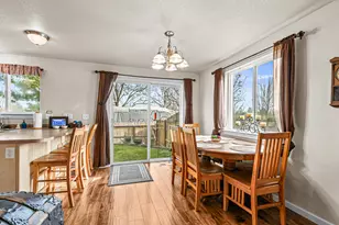 1250 Diamond St, Medford, OR 97501 - Photo 8