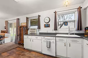 2009 Grandview Ave, Medford, OR 97504 - Photo 10