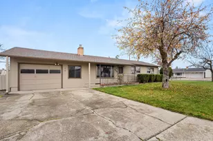 2009 Grandview Ave, Medford, OR 97504 - Photo 22