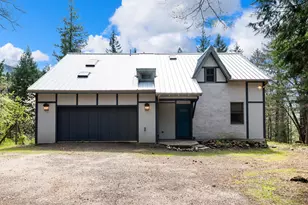 827 Tyler Creek Rd, Ashland, OR 97520 - Photo 2