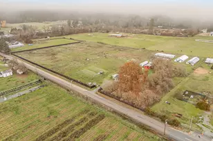 100 Minthorne Rd, Rogue River, OR 97537 - Photo 38