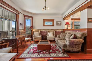 451 N Main St, Ashland, OR 97520 - Photo 6