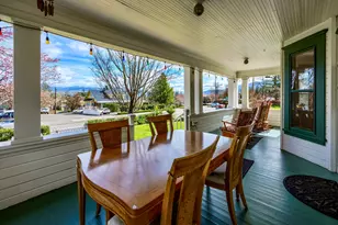 451 N Main St, Ashland, OR 97520 - Photo 4
