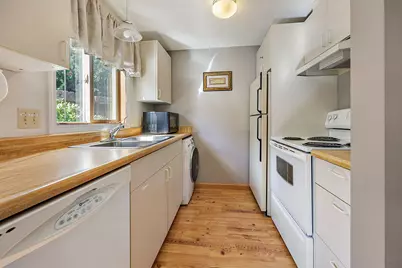 451 N Main Street, Ashland, OR 97520 - Photo 48