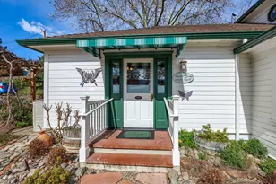 451 N Main St, Ashland, OR 97520 - Photo 18