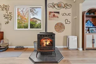 438 Westminster Dr, Eagle Point, OR 97524 - Photo 16