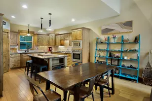 61363 Wild Rapids Dr, Bend, OR 97702 - Photo 12