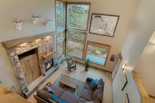 61363 Wild Rapids Dr, Bend, OR 97702 - Photo 10