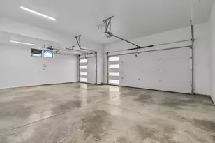 62552 NW Woodsman Loop, Bend, OR 97703 - Photo 36