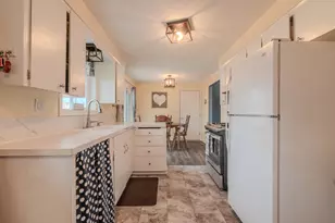 3086 Arthur Ave, Medford, OR 97501 - Photo 8