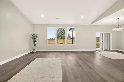 3129 Monaco Court, Medford, OR 97504 - Photo 4