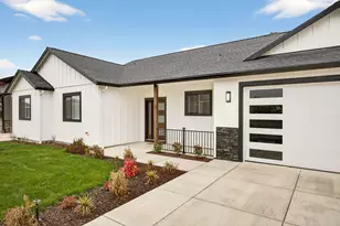 3129 Monaco Ct, Medford, OR 97504 - Photo 2