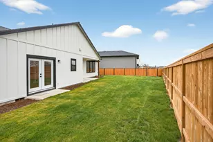 3129 Monaco Ct, Medford, OR 97504 - Photo 44