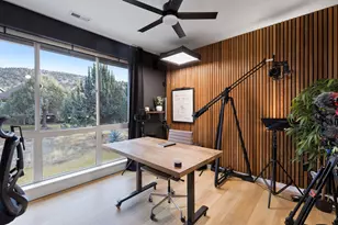 1281 Highland View Loop, Redmond, OR 97756 - Photo 26