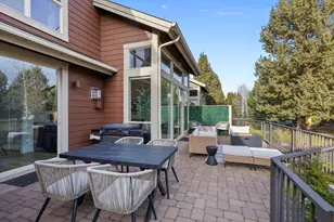 1281 Highland View Loop, Redmond, OR 97756 - Photo 32