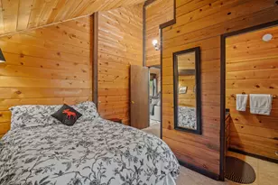 17611 Cluster Cabin Ln, Sunriver, OR 97707 - Photo 14