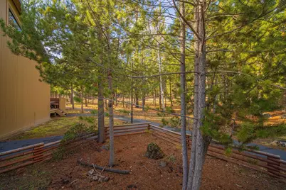 17611 Cluster Cabin Lane #36, Sunriver, OR 97707 - Photo 24