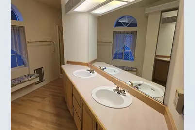 555 Freeman Road #254, Central Point, OR 97502 - Photo 12