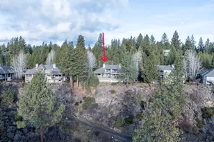 19745 Mt Bachelor Ct, Bend, OR 97702 - Photo 4