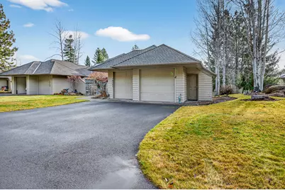 19745 Mount Bachelor Court, Bend, OR 97702 - Photo 4