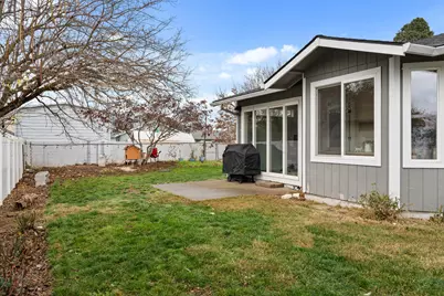 640 Malabar Street, Central Point, OR 97502 - Photo 24