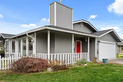 640 Malabar Street, Central Point, OR 97502 - Photo 4