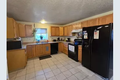 2310 W Antler Avenue, Redmond, OR 97756 - Photo 8