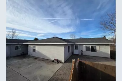 2310 W Antler Avenue, Redmond, OR 97756 - Photo 1