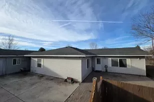 2310 W Antler Ave, Redmond, OR 97756 - Photo 1