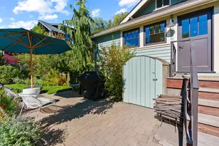 827 NW Delaware Ave, Bend, OR 97703 - Photo 40
