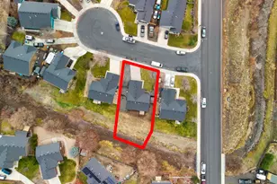 484 NE Spruce Ct, Redmond, OR 97756 - Photo 44